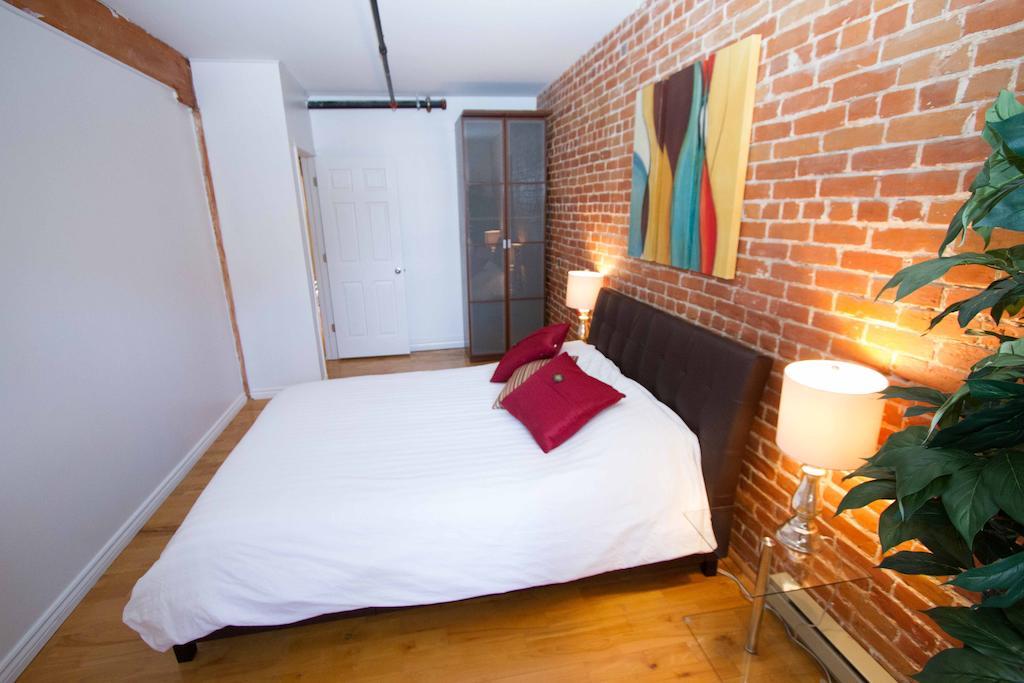 Likeahotel - Le Mcgill Old Montreal Luaran gambar